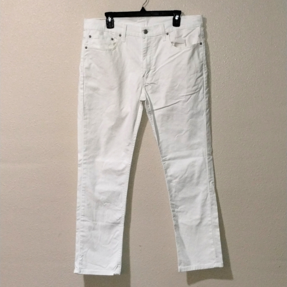 Levi Strauss White size 36x30 denim jeans